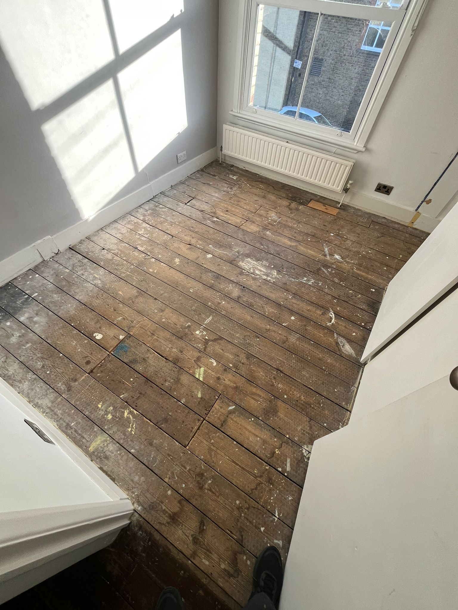 e8c1ee12-befe-4c22-8732-6b9a04311070